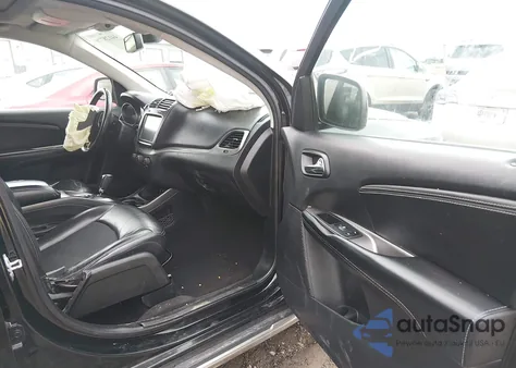 2020 Dodge Journey Crossroad from USA, damaged, VIN 3C4PDCGB1LT268364